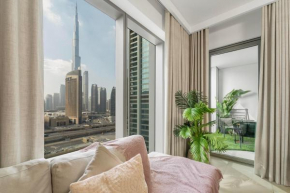 Amazing 2BR Home Burj Khalifa View Steps Walk to DubaiMall